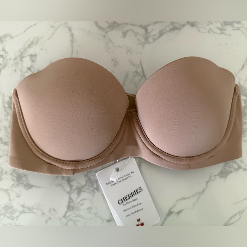 Strapless push-up bra
